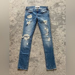 NWT Hollister Ripped Jeans